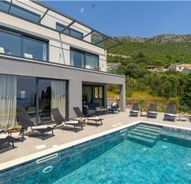 4 bedroom villa with pool in Dubrovnik region, sleeps 8 